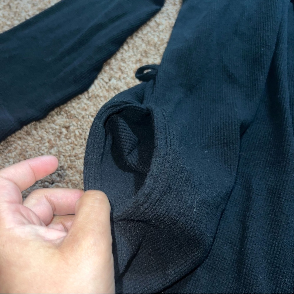 Skims Waffle Knit Robe - Picture 5 of 6
